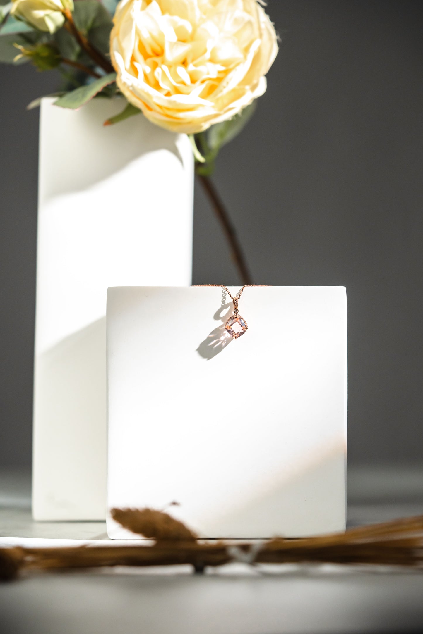 FisGold 玫瑰晨曦 項鍊 FisGold Rose Dawn Diamond Necklace