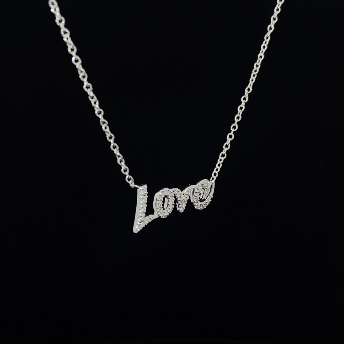 珍愛告白 LOVE 字母鑽石項鍊 LOVE letters Necklace