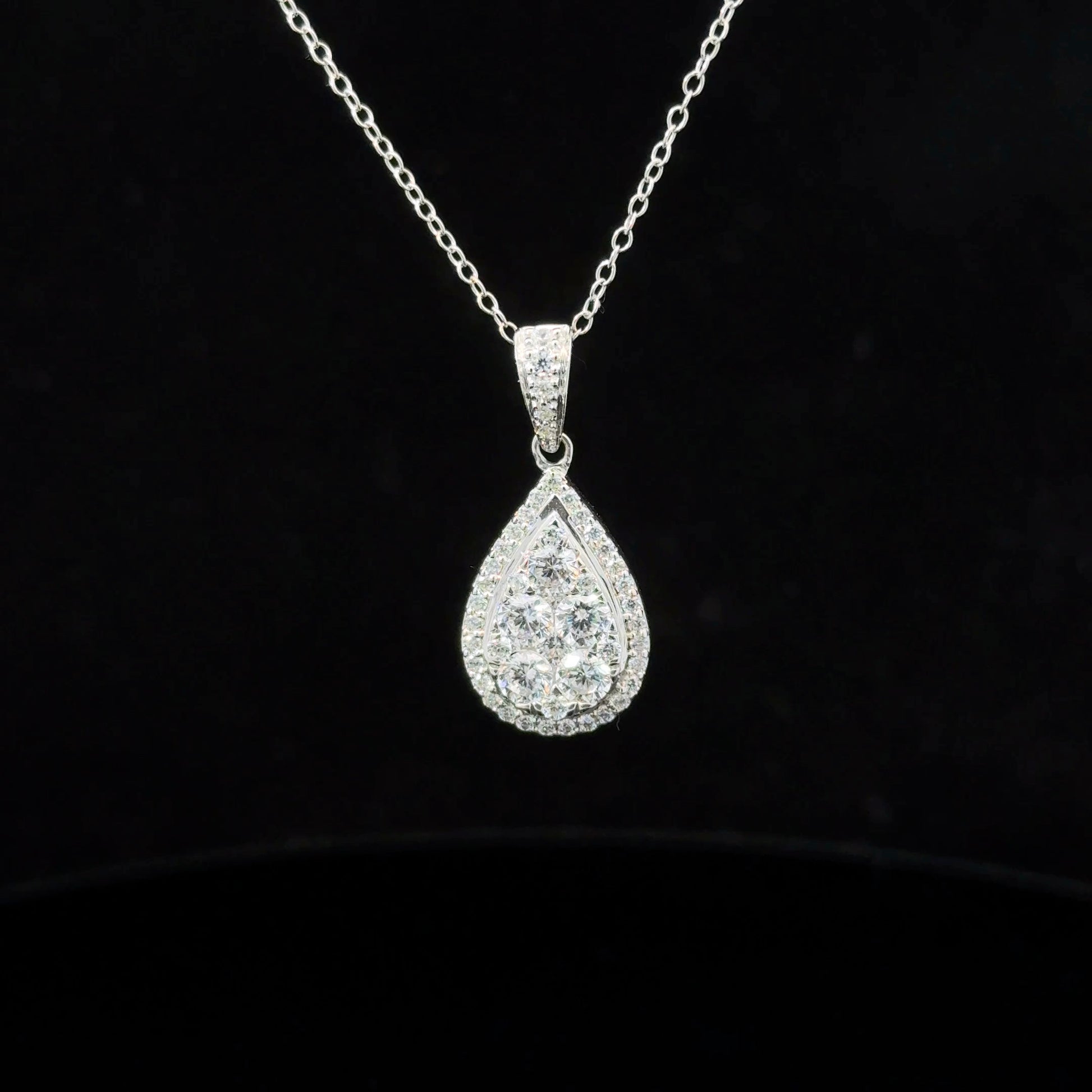 FisGold Jewelry「輕奢系列」精緻梨形鑽石項鍊 14K Pear-Shaped Diamond Necklace