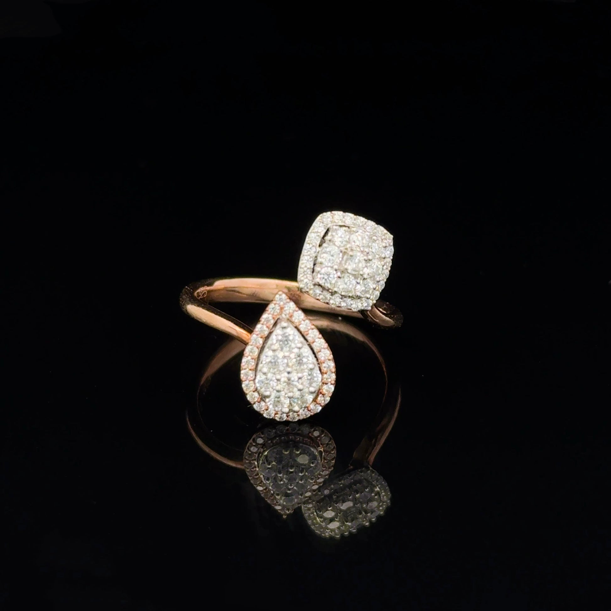 FisGold Jewelry 「鈿合金釵」系列 鑽石簇環戒 Diamond Pear Shape Cluster Ring