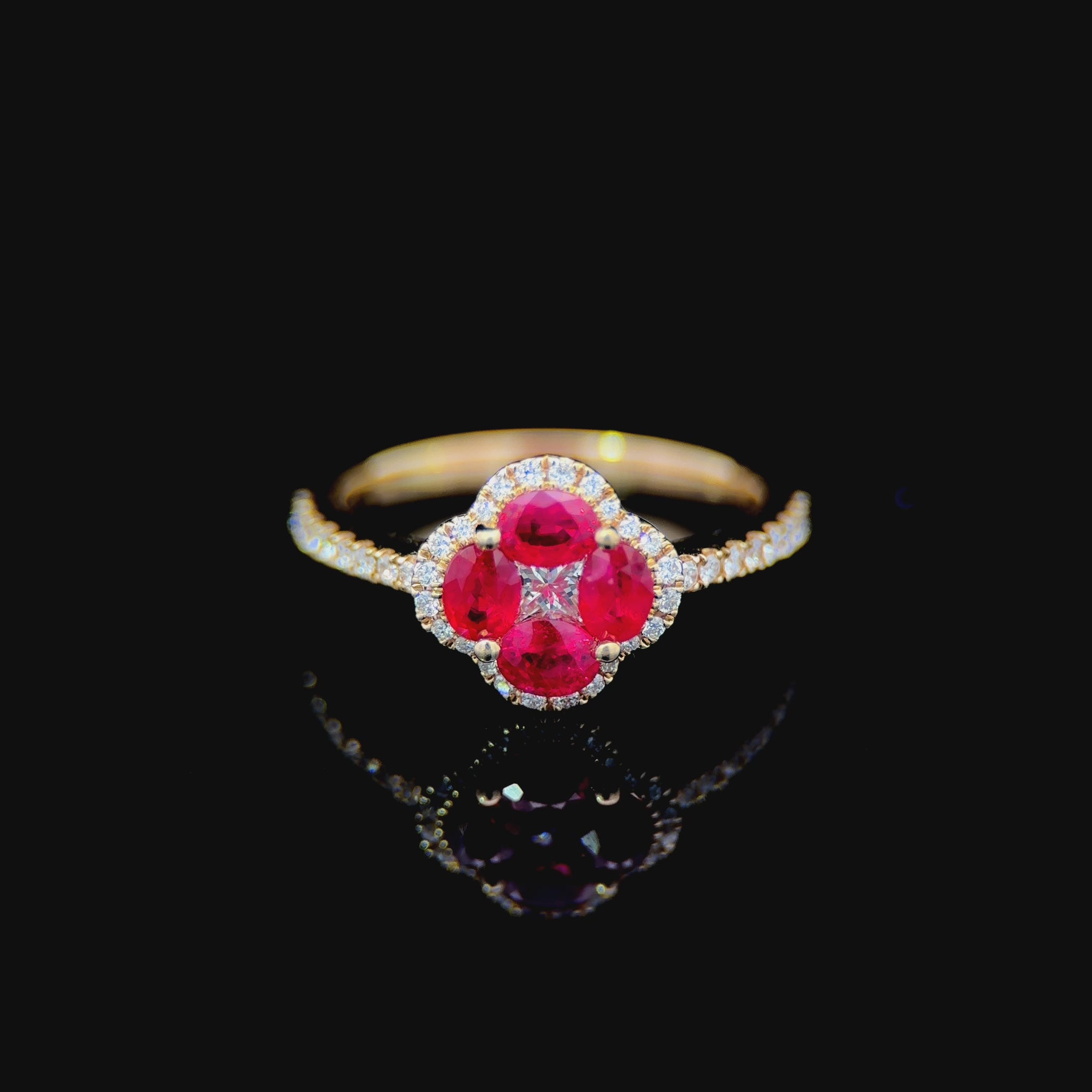 FisGold Jewelry 旗艦款「Blossom」系列 幸運草鑽石戒指 Diamond Clover Ring 3